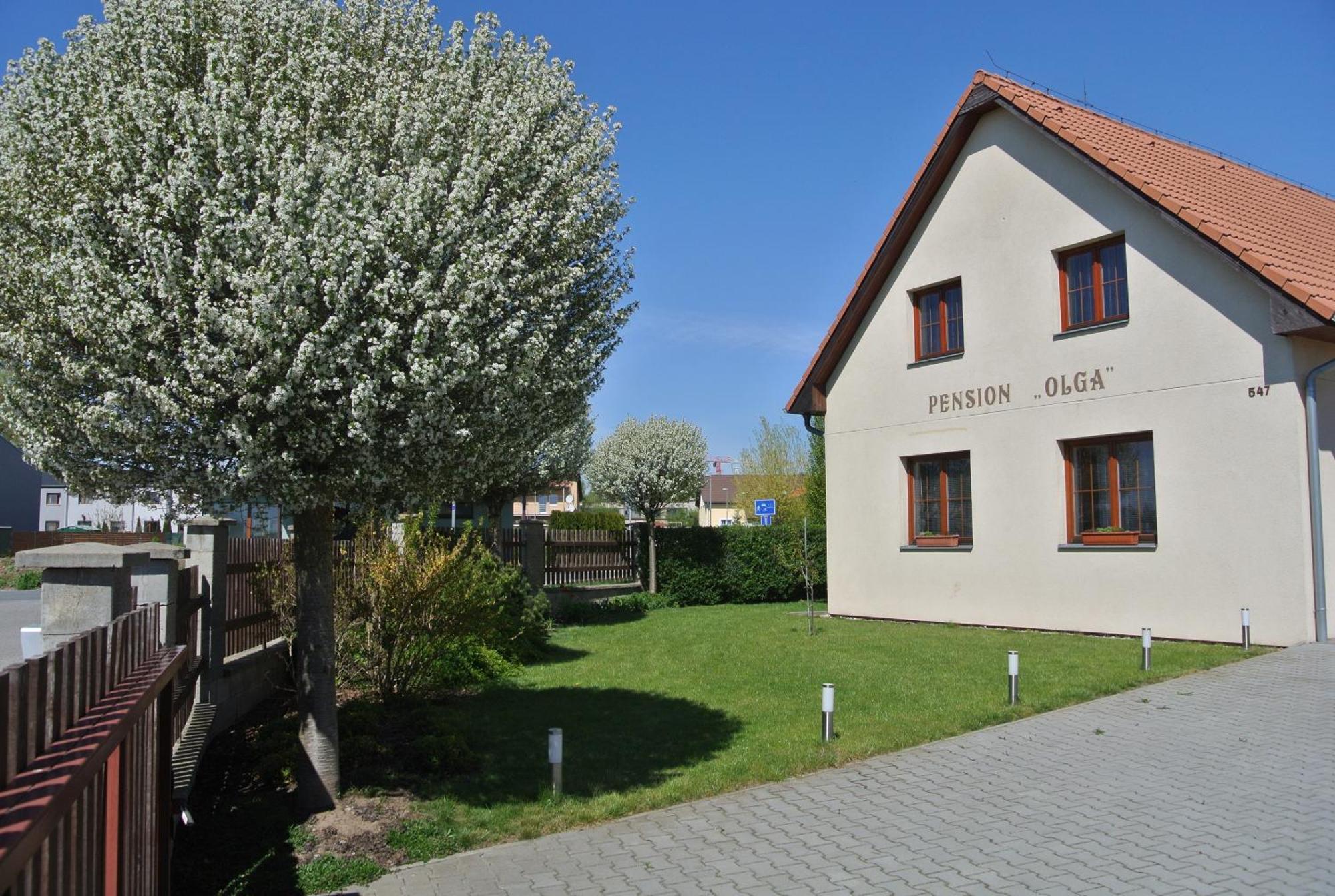 Pension Olga Klecany Exterior foto