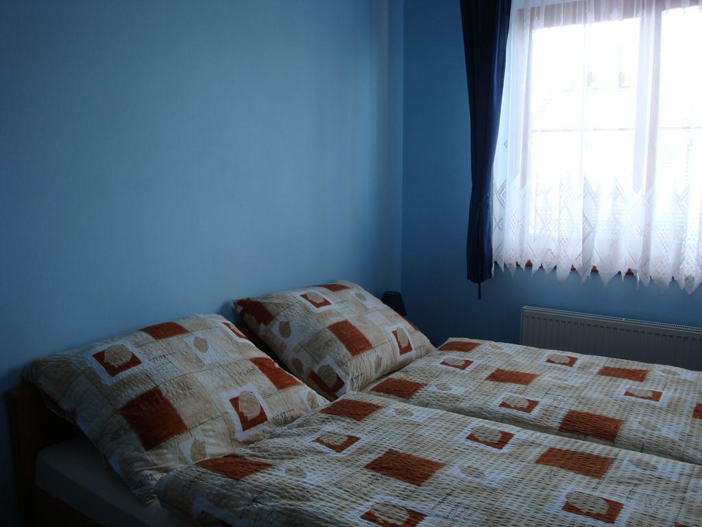 Pension Olga Klecany Habitación foto